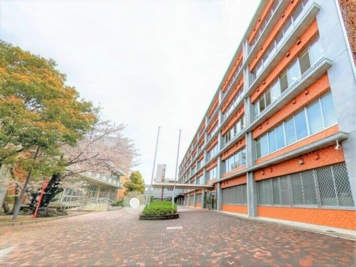 名古屋経済大学高蔵高等学校様　建物外観