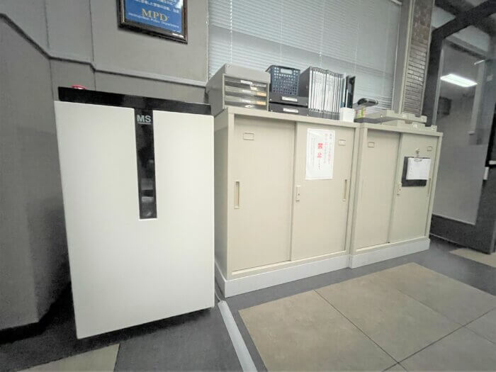 さよならノワール シュレッダー設置風景